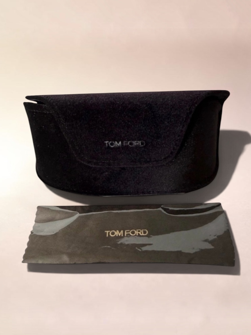 New! TOM FORD Sunglass Case With Cloth